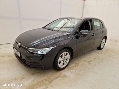 Volkswagen Golf - 1