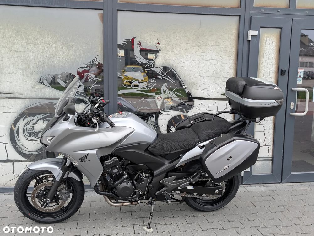 Honda CBF - 11