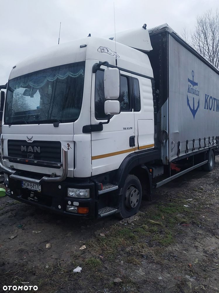 MAN TGL 12.210 - 1
