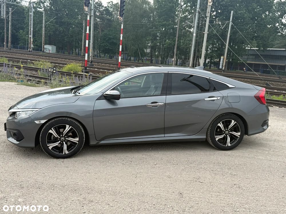 Honda Civic 1.5 T Elegance - 7