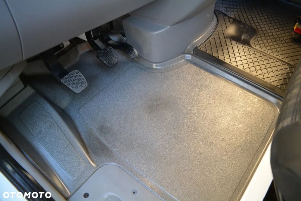 Mercedes-Benz Sprinter 314 CDI DOKA - 24