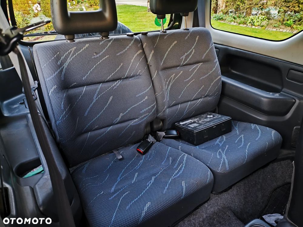 Suzuki Jimny 1.3 - 24
