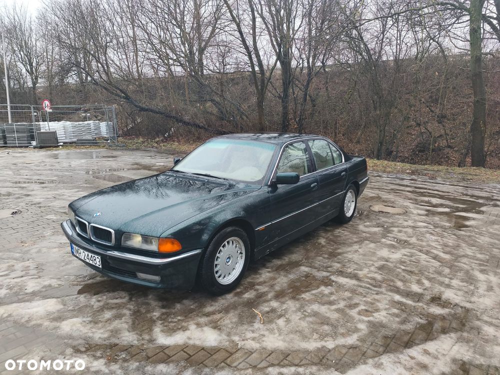BMW Seria 7 - 13