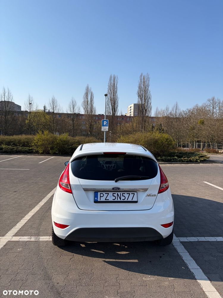 Ford Fiesta 1.4 Titanium - 2