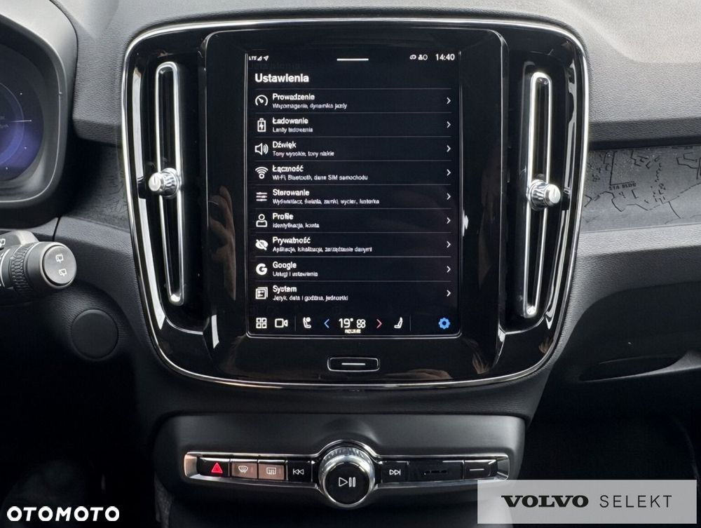 Volvo XC 40 - 20