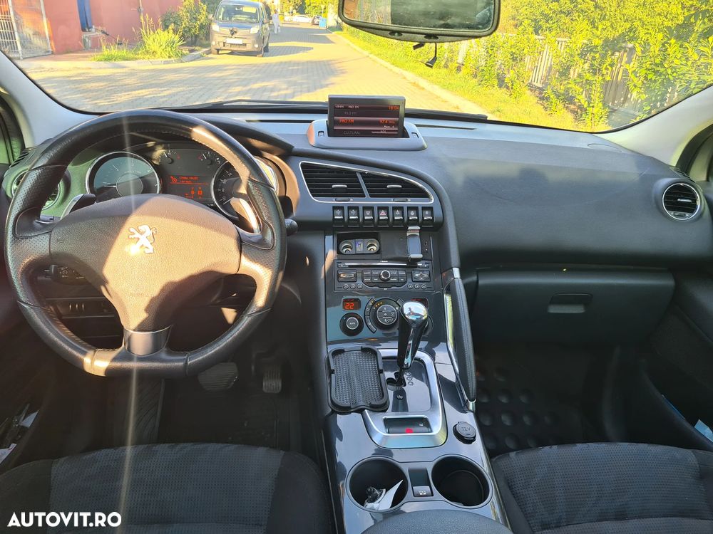 Peugeot 3008 HDi FAP 110 EGS6 Tendance - 8