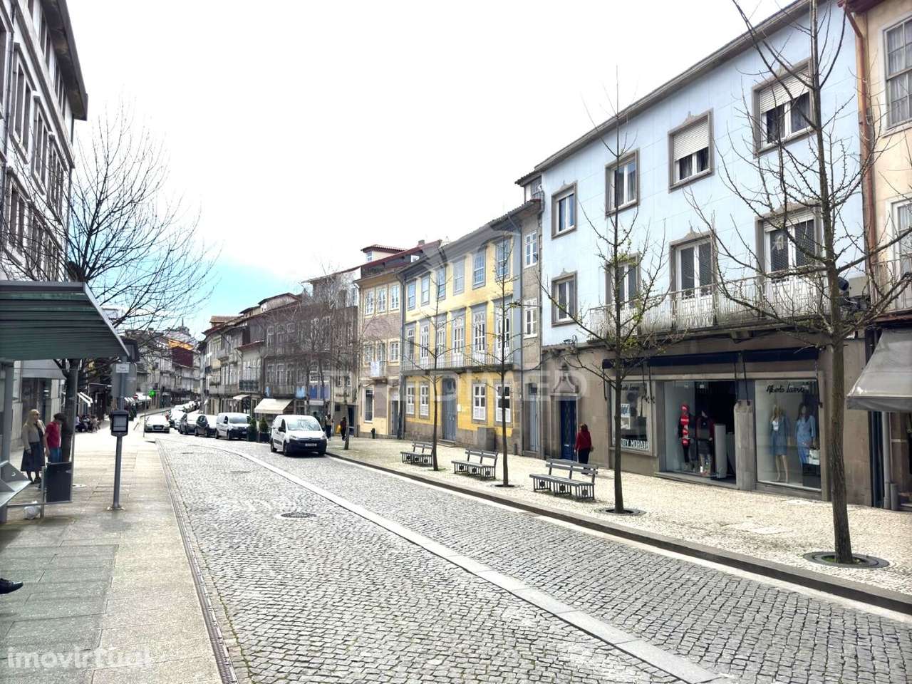 LOJA PARA ARRENDAR -NO CENTRO DE GUIMARÃES - Grande imagem: 3/26
