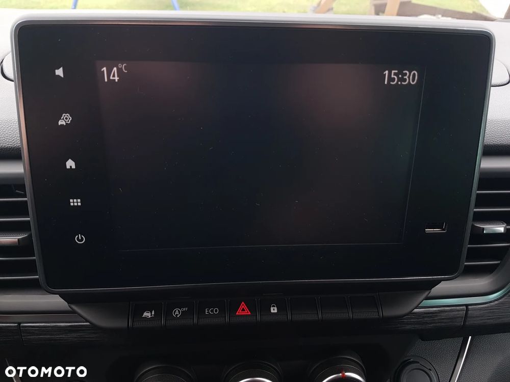 Renault Trafic - 25