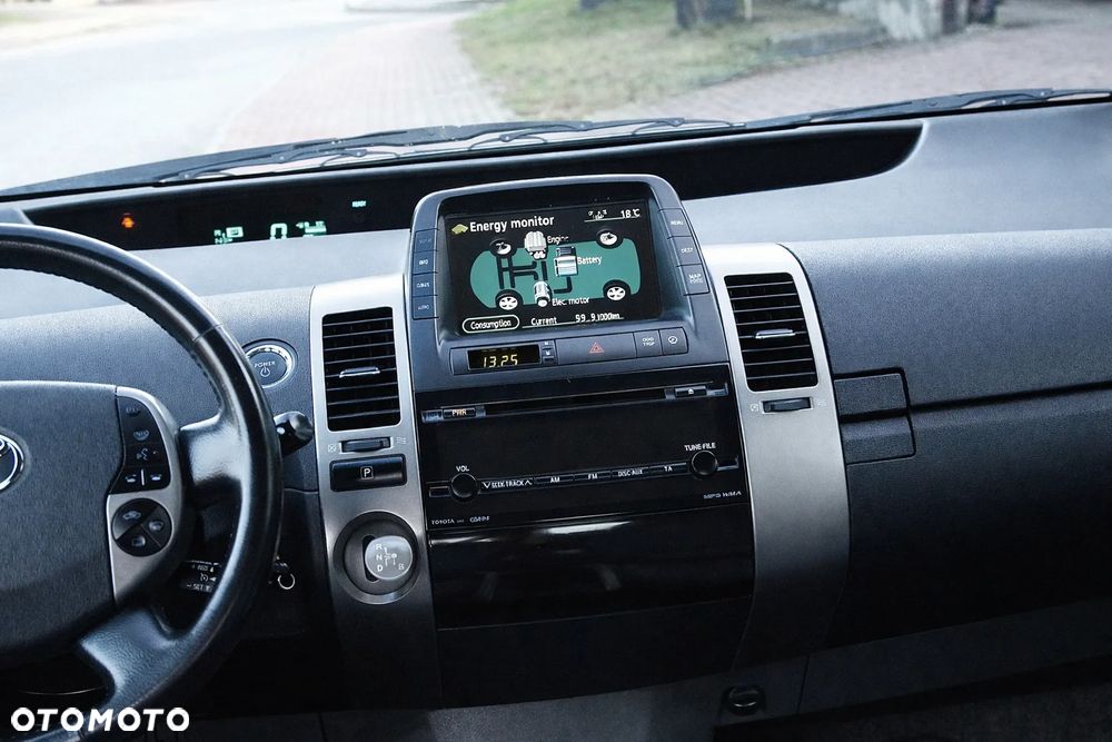 Toyota Prius 1.5 VVT-i Sol (nav) - 13