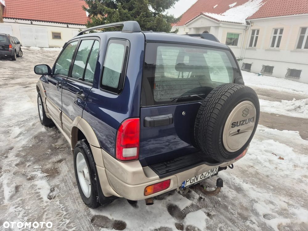 Suzuki Grand Vitara - 26