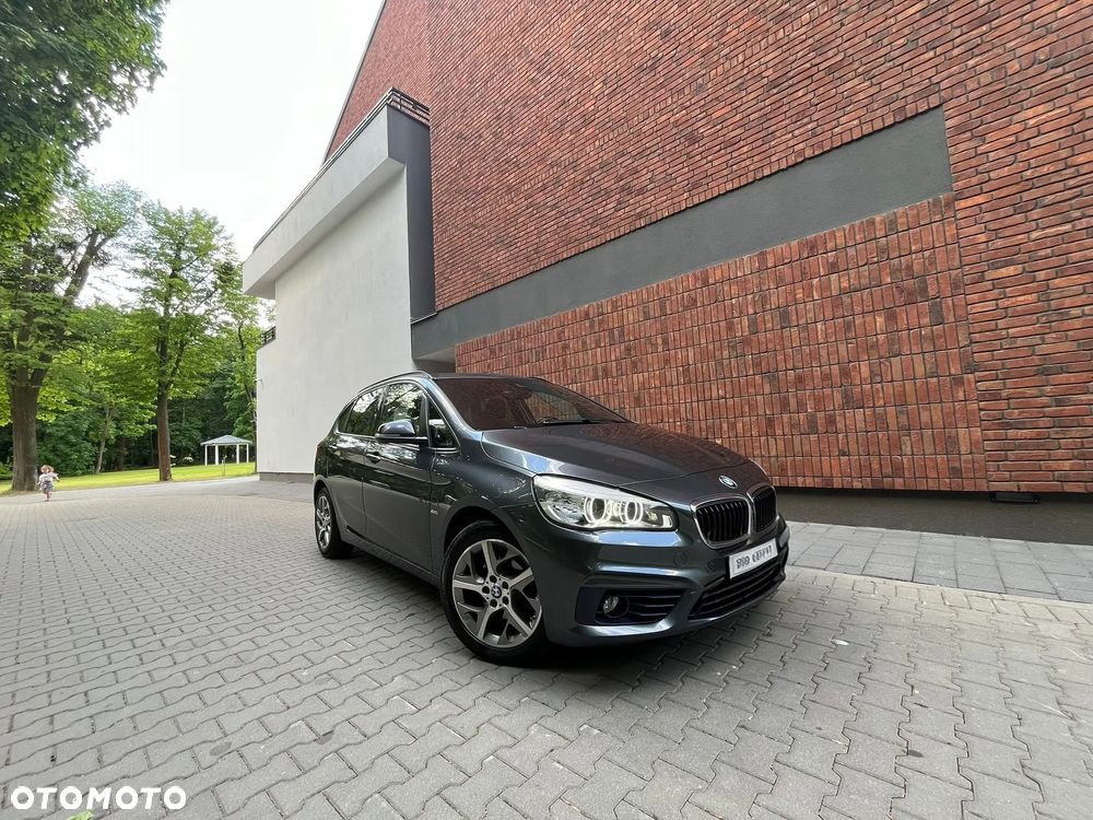 BMW Seria 2 218d - 7