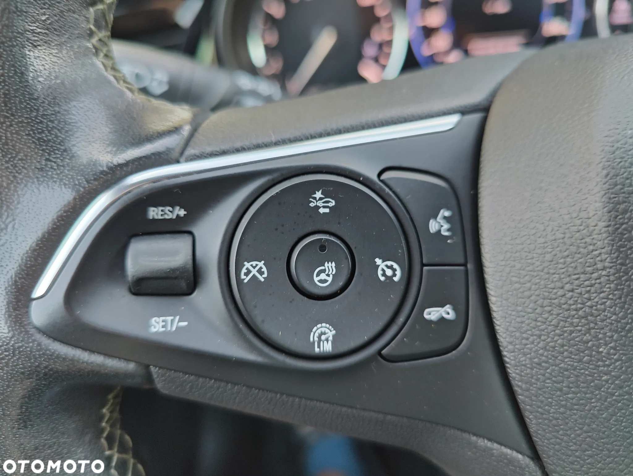 Opel Insignia 2.0 CDTI Ultimate S&S - 17