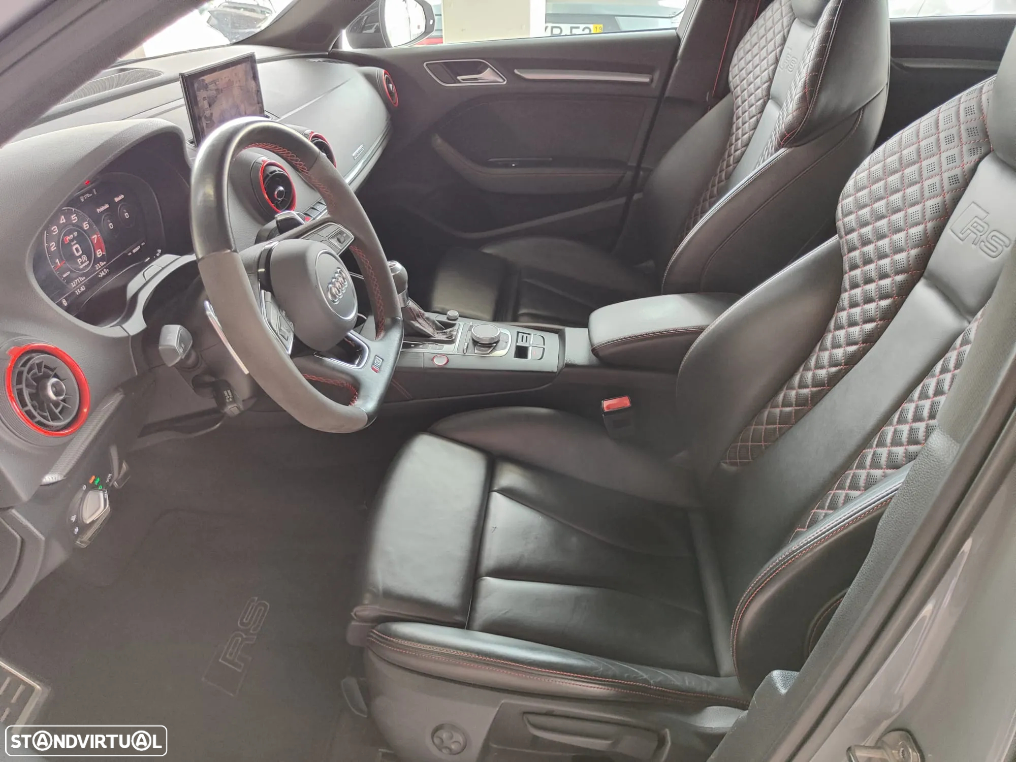 Audi RS3 Sportback 2.5 TFSI quattro S tronic - 12