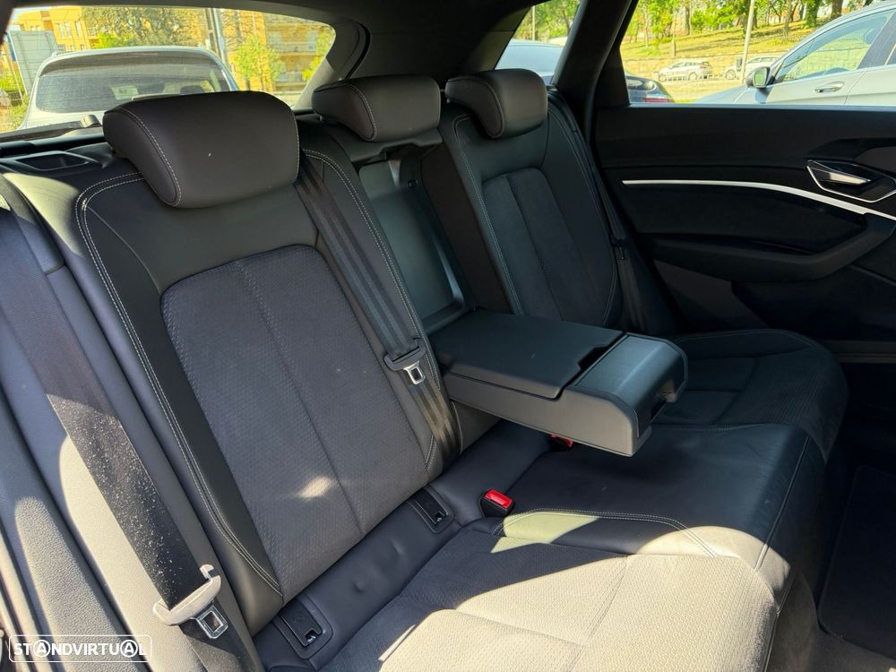 Audi e-tron 55 quattro S line - 22