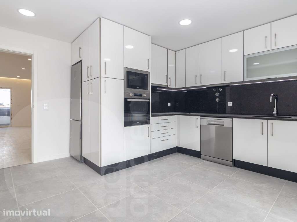 Apartamento T2 novo de classe A+ | com 20 m² de varandas, garagem |... - Grande imagem: 4/15