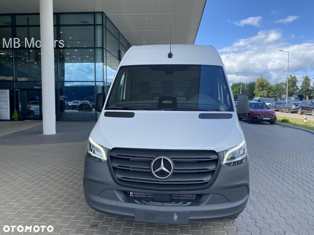 Mercedes-Benz Sprinter - 3