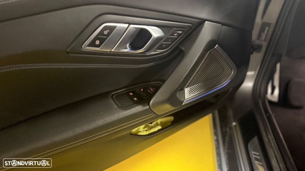 BMW Z4 30 i Pack M - 43