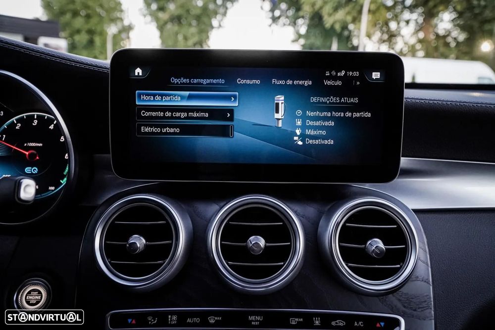Mercedes-Benz GLC 300 de Coupe 4Matic 9G-TRONIC AMG Line - 36