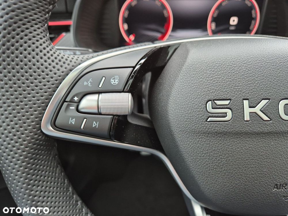 Skoda Kamiq 1.5 TSI Monte Carlo - 38