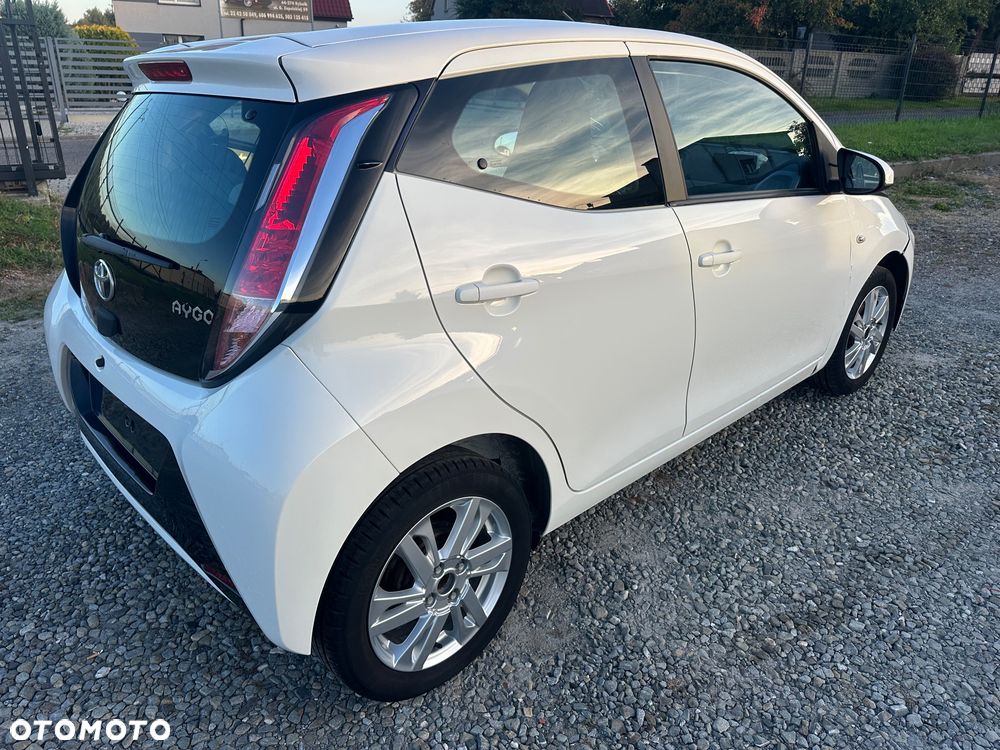 Toyota Aygo 1.0 VVT-i Sprint EU6 - 16