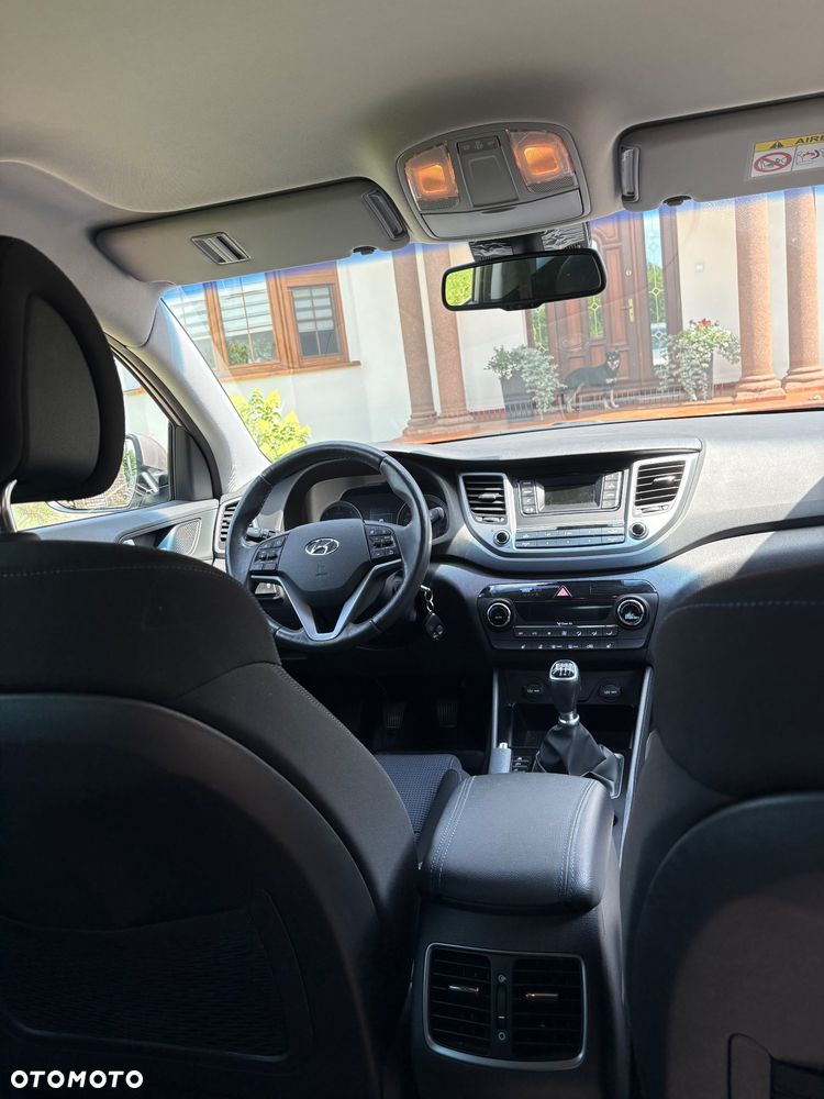 Hyundai Tucson 1.7 CRDI BlueDrive Comfort 2WD - 9