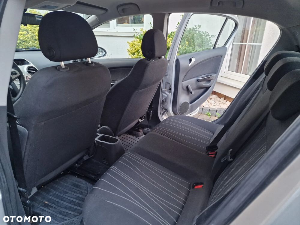 Opel Corsa 1.2 16V Sport - 17