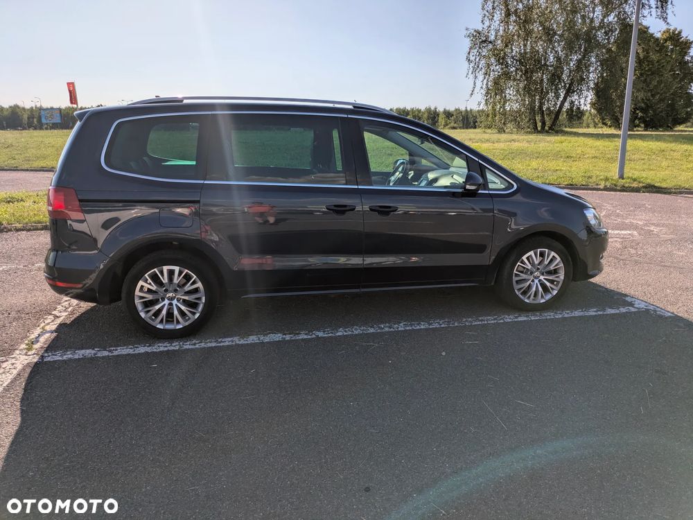 Volkswagen Sharan 2.0 TDI Highline DSG - 4