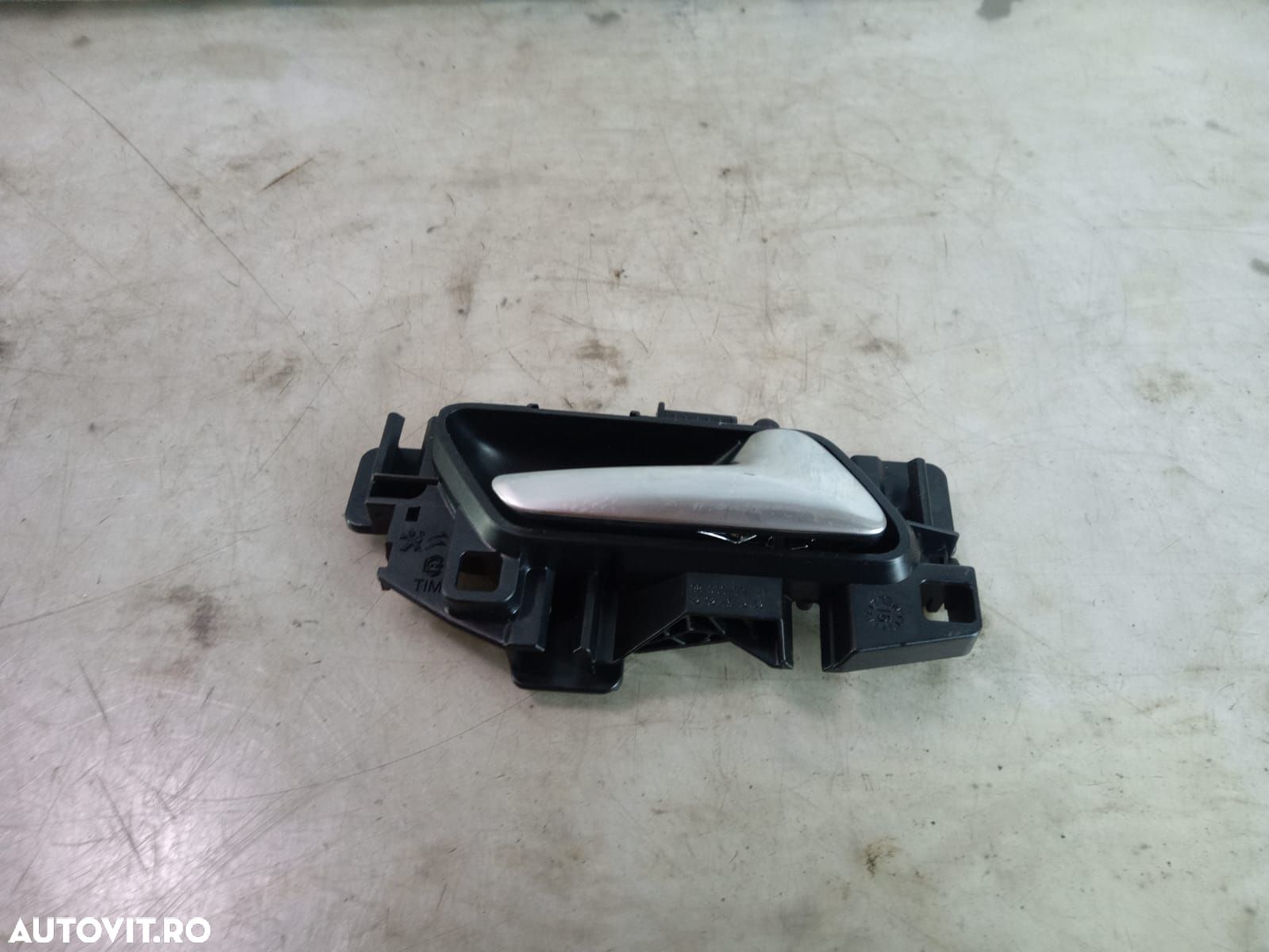 Maner interior dreapta spate 98000004vv Peugeot 308 T9 [2013 - 2017] - 1