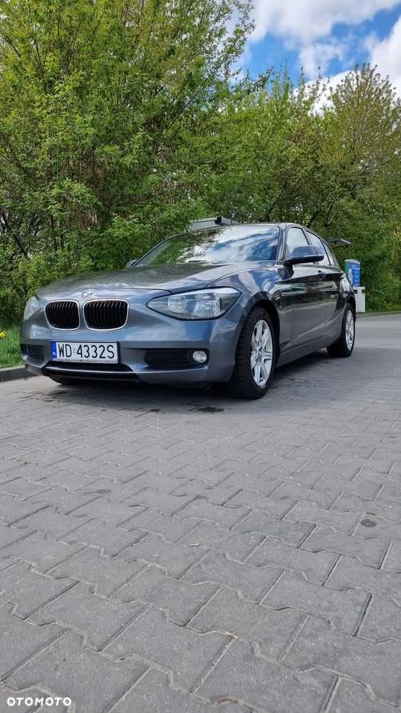 BMW Seria 1 116d - 4