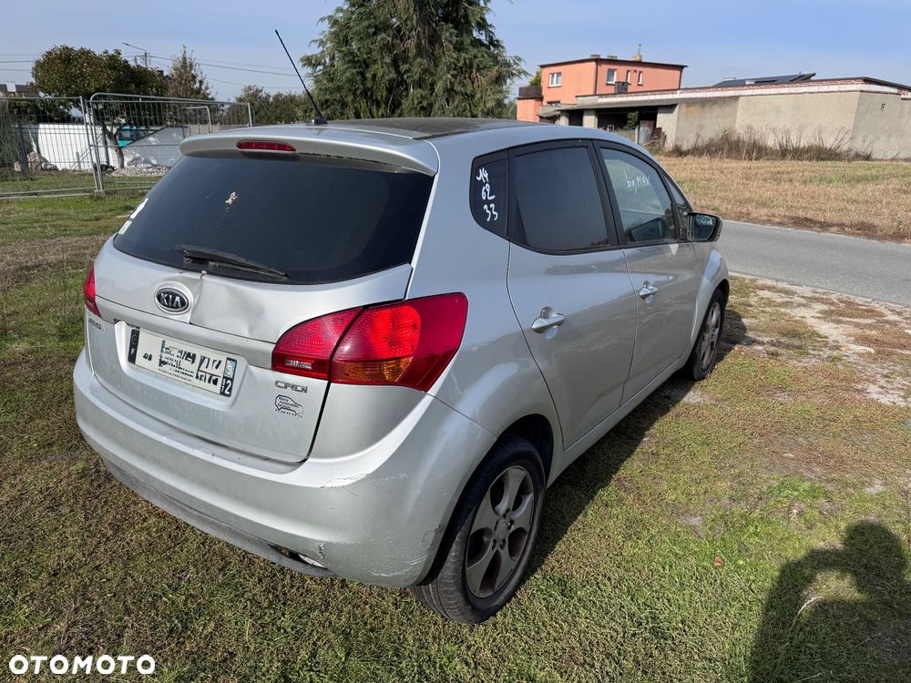 Kia Venga 1.6 CRDi 128 Dream-Team Edition - 3