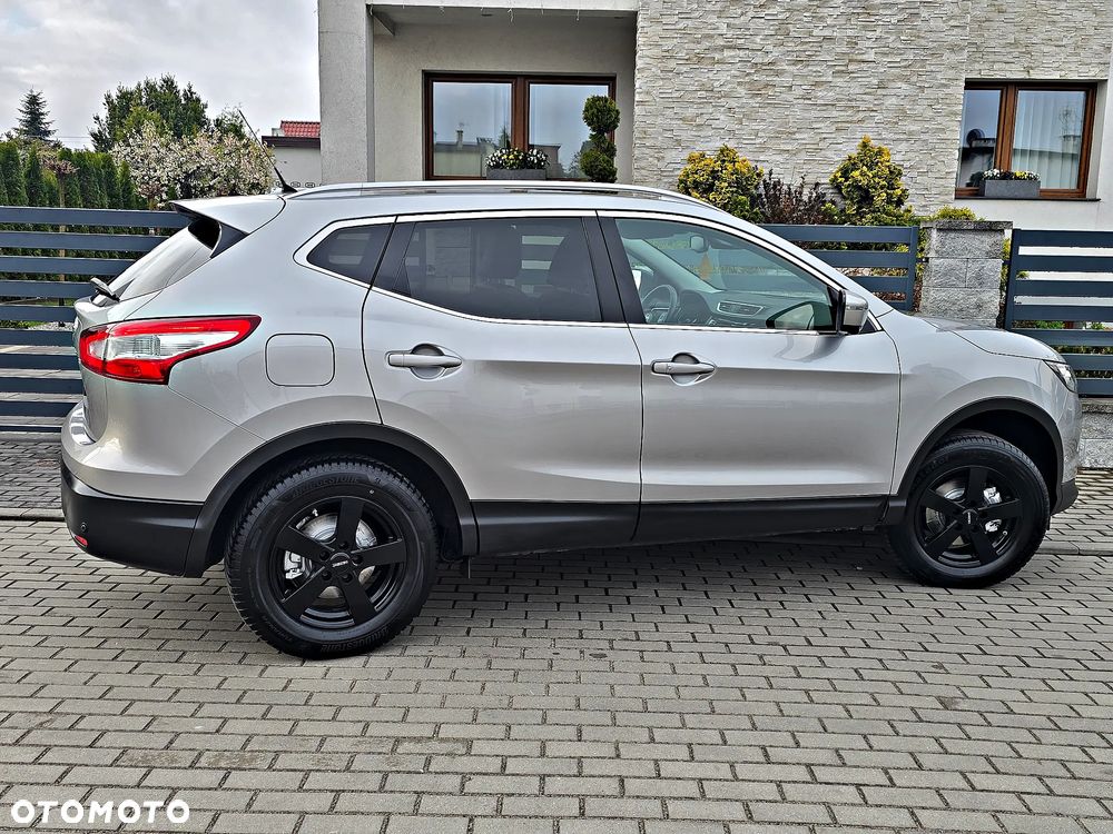Nissan Qashqai 1.5 dCi 360 - 10