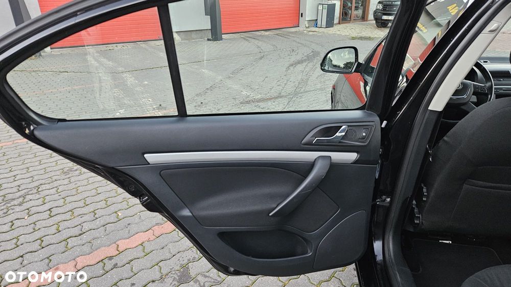 Skoda Octavia 1.6 TDI Ambition - 26