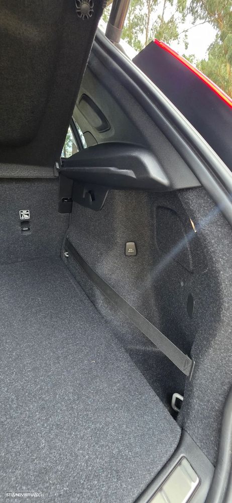 Volvo XC 40 1.5 T5 PHEV Inscription - 25