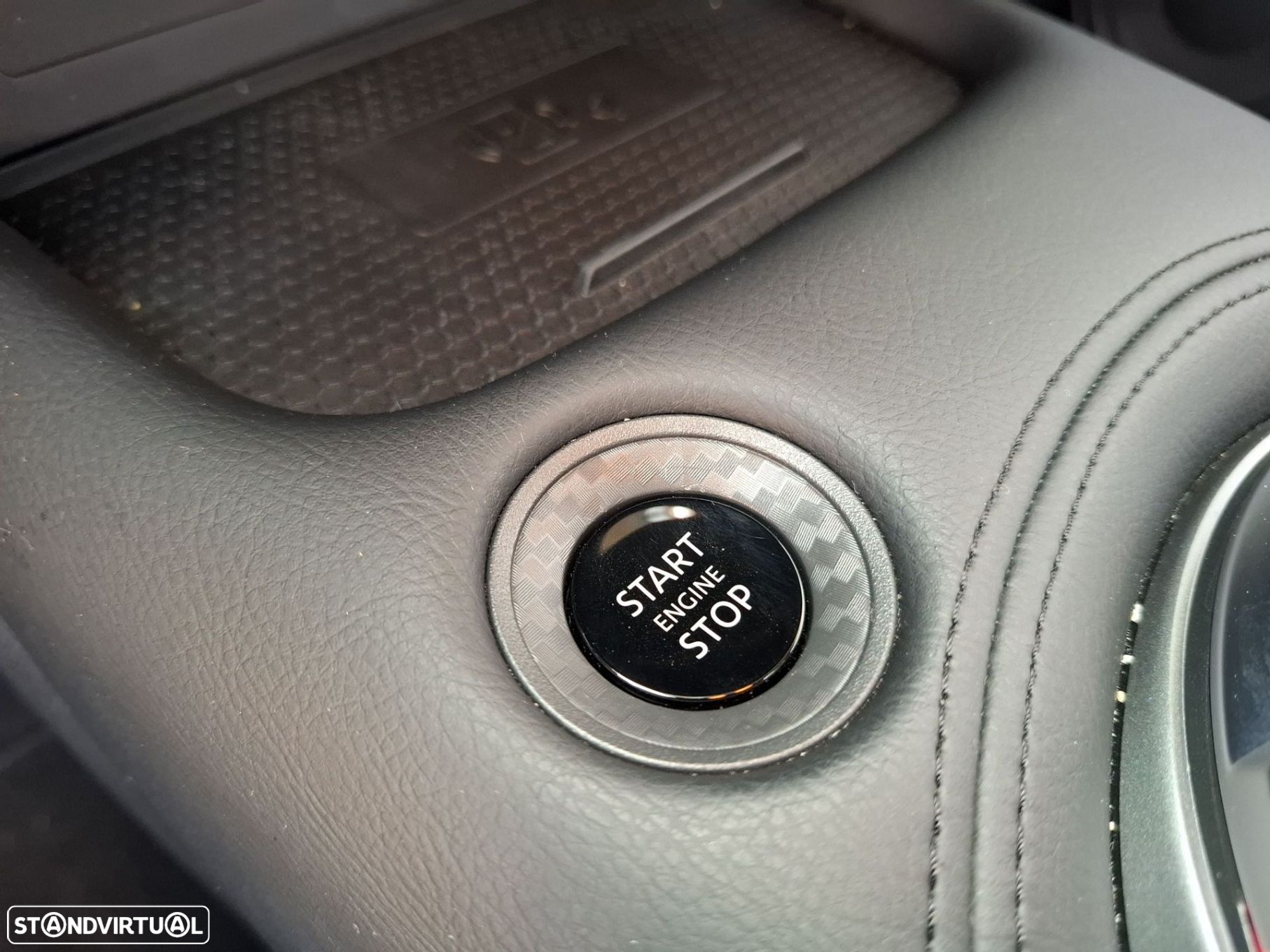 Nissan Juke 1.0 DIG-T N-Connecta - 21