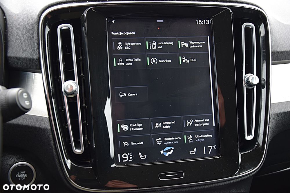 Volvo XC 40 T3 Geartronic Momentum Pro - 21