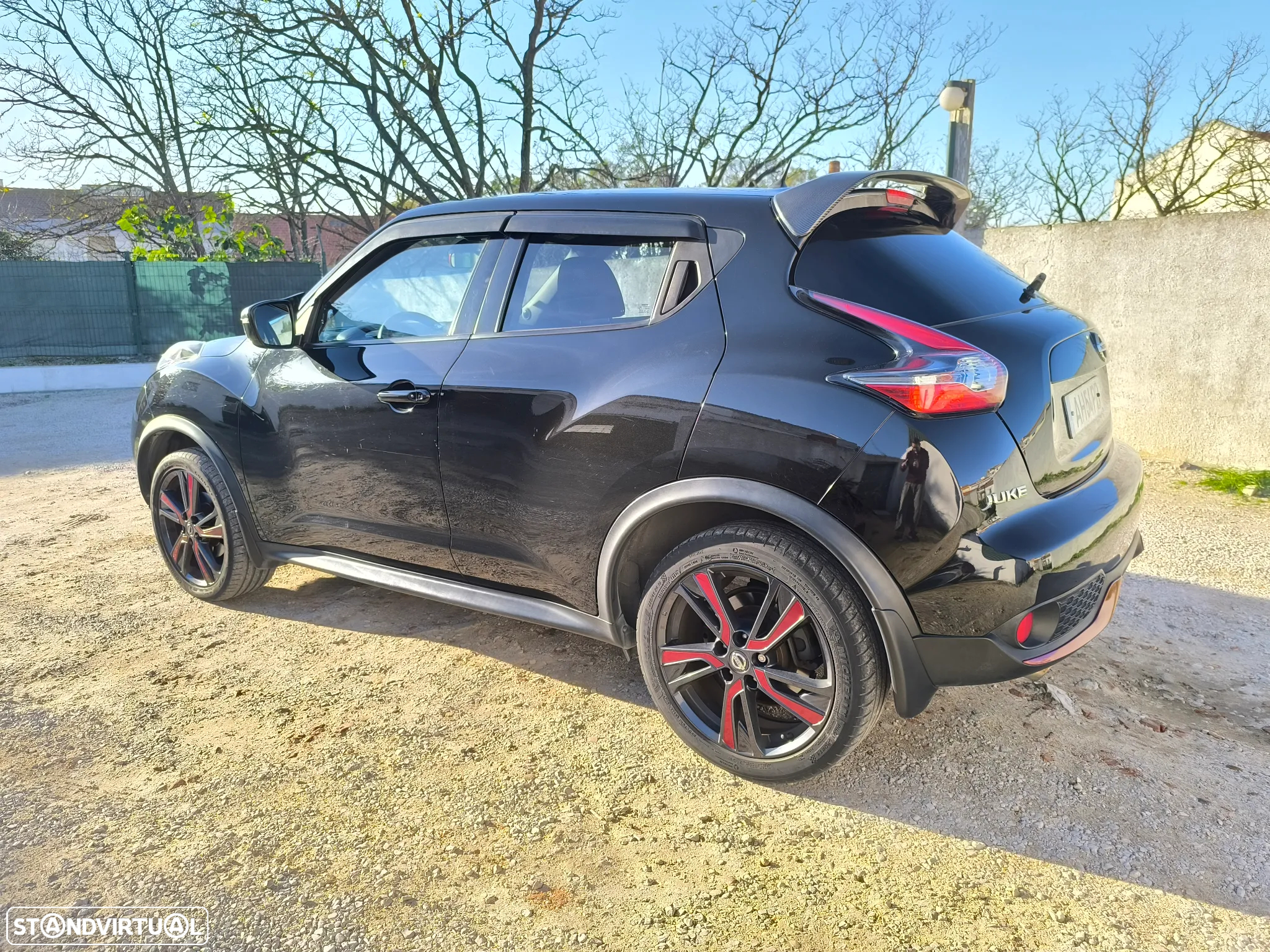 Nissan Juke 1.5 dCi Tekna S P.Ext.2 Red D. - 3