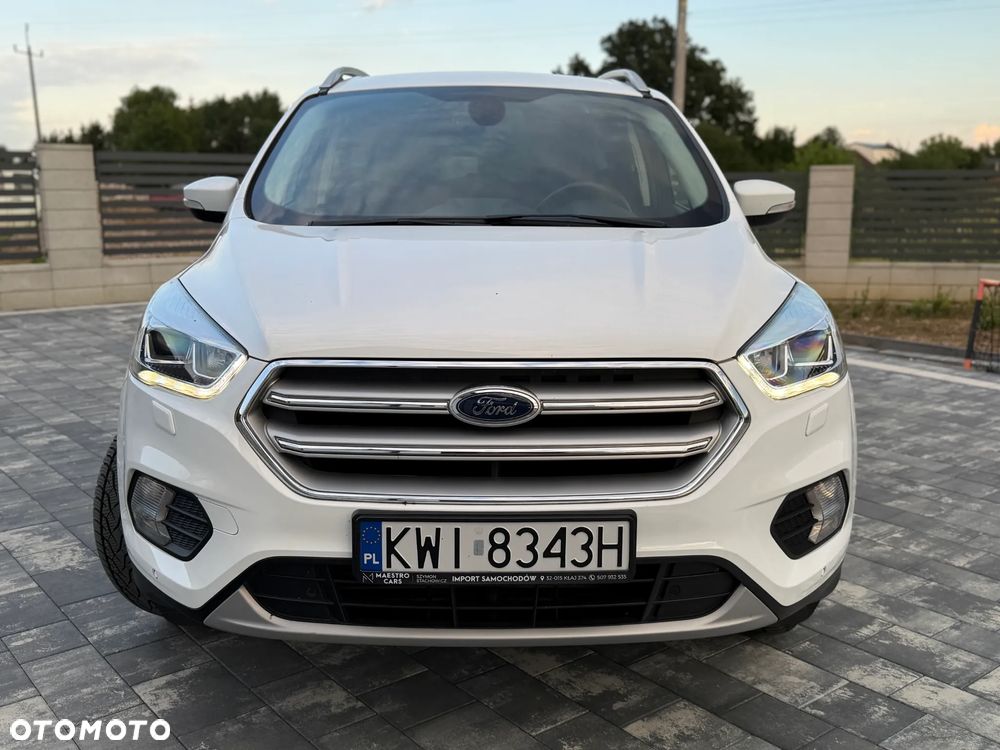Ford Kuga 2.0 TDCi AWD Titanium - 4