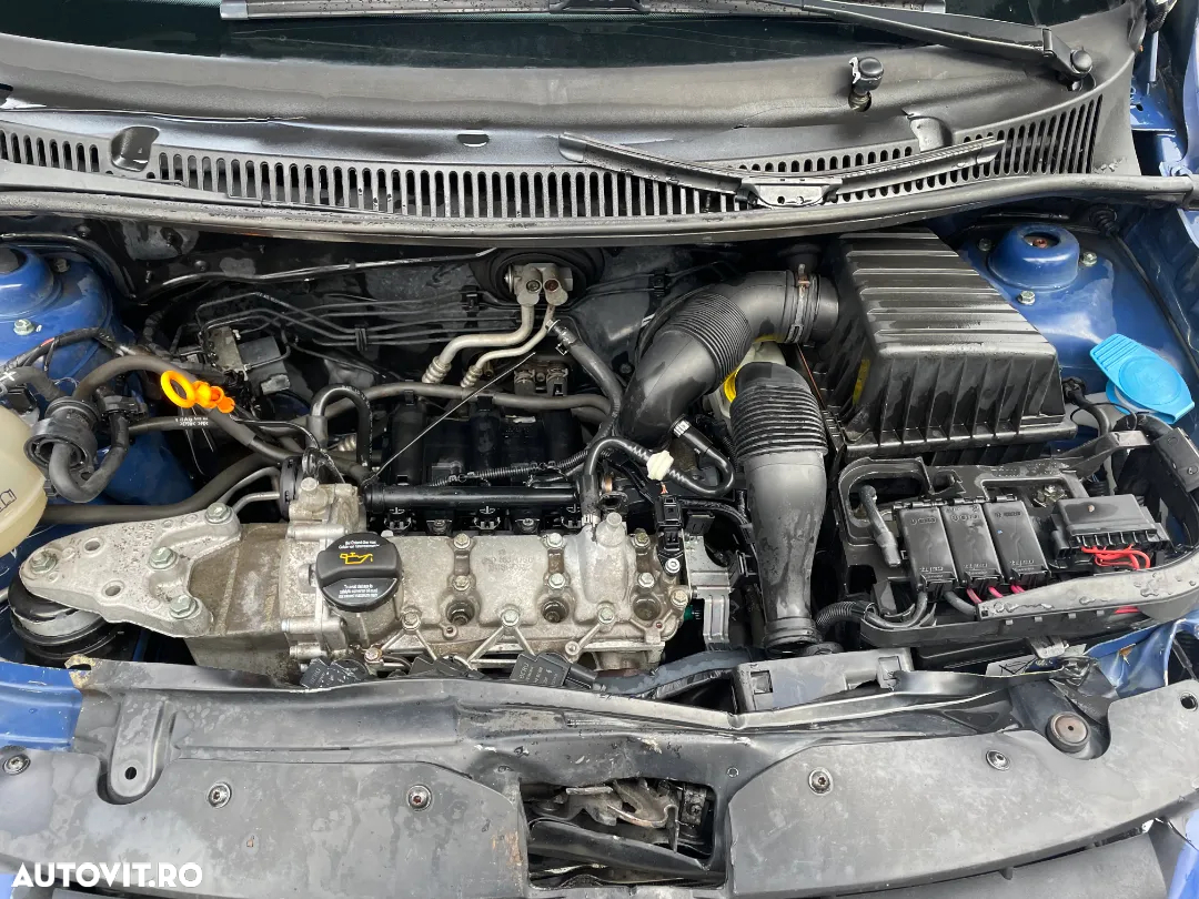 Dezmembram VW FOX 2006 1.2 BMD - 5