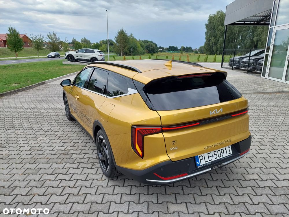 Kia K4 - 3