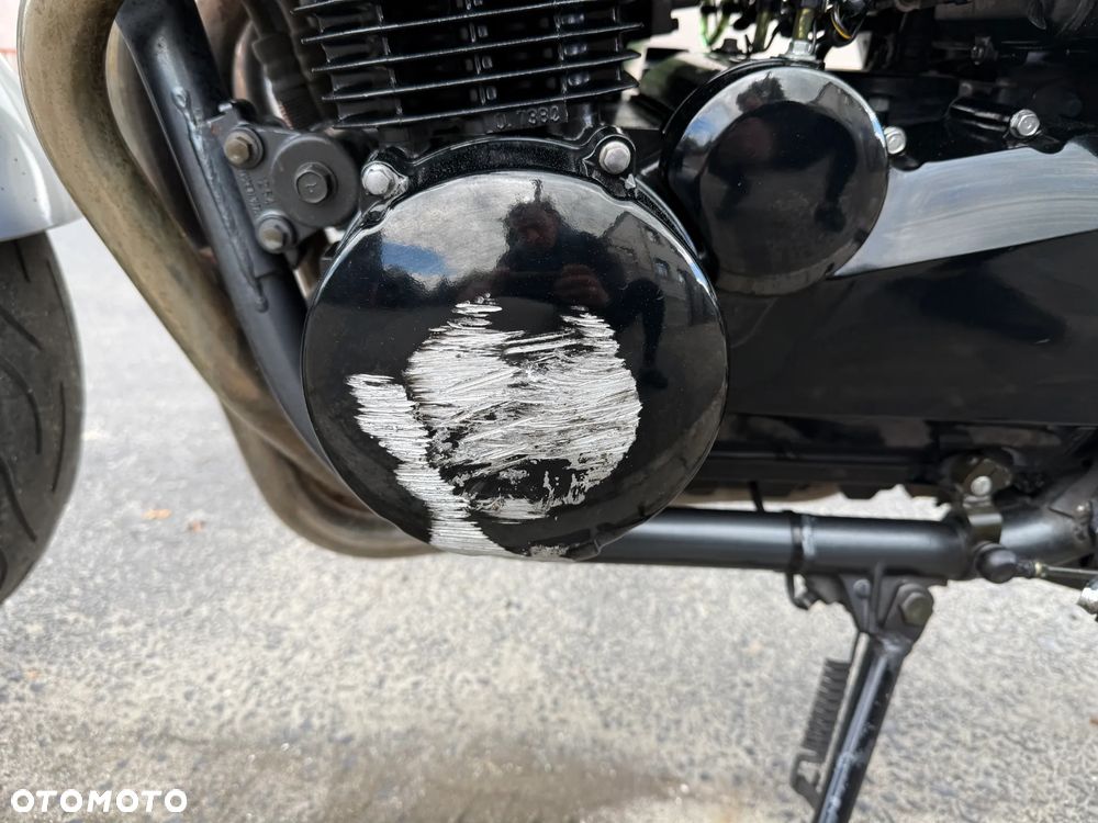 Kawasaki ZR - 16
