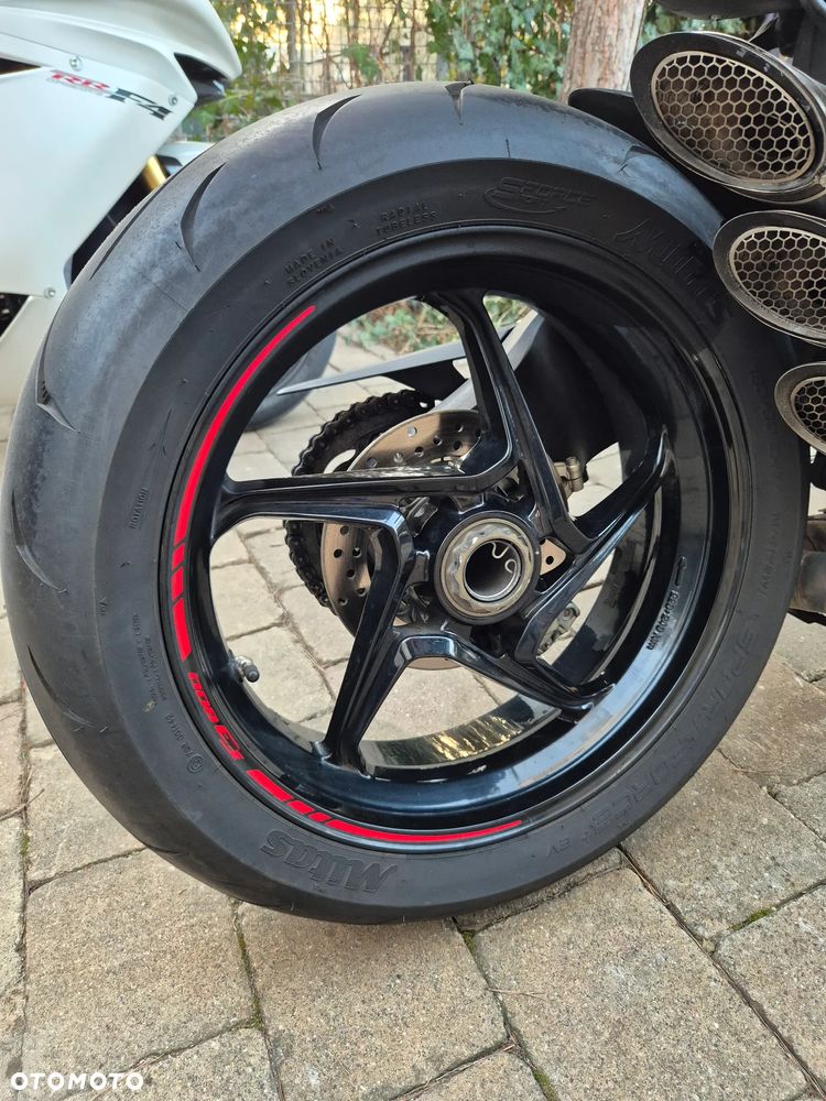 MV AGUSTA F3 - 11
