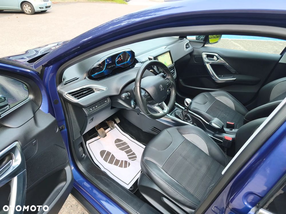 Peugeot 2008 e-HDi FAP 115 STOP & START Allure - 4