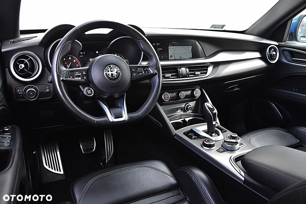 Alfa Romeo Stelvio 2.0 Turbo Veloce Q4 - 26