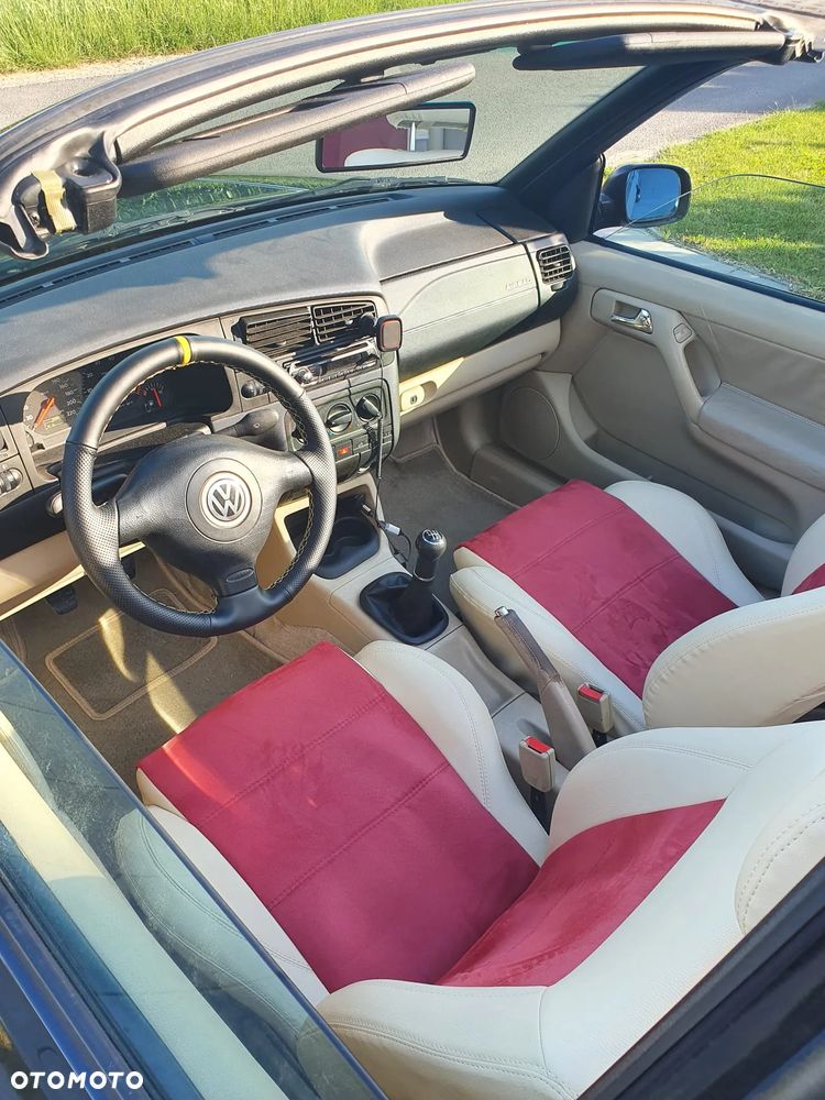 Volkswagen Golf 1.6 - 16