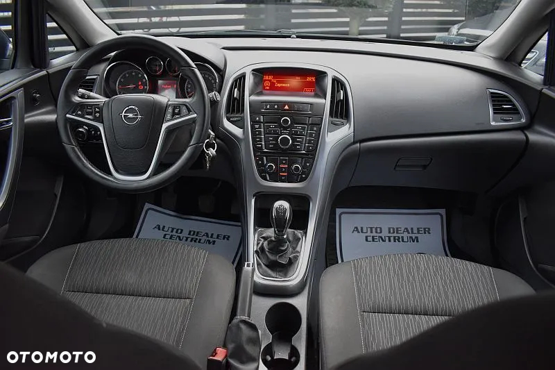 Opel Astra IV 1.6 Sport - 8