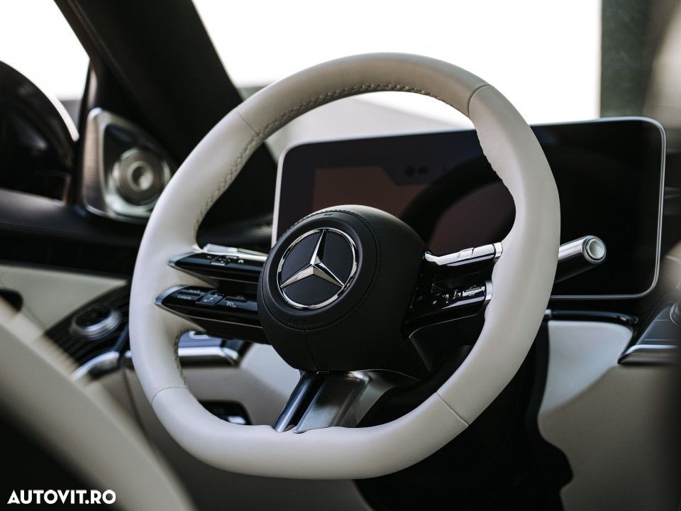 Mercedes-Benz S - 22