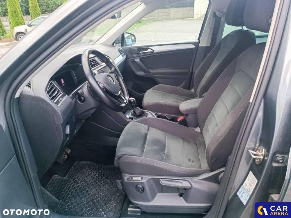 Volkswagen Tiguan - 16