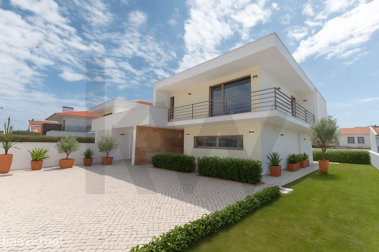 Moradia T4 no Magoito com Piscina e Jardim situada entre a Aldeia e o - Grande imagem: 3/38