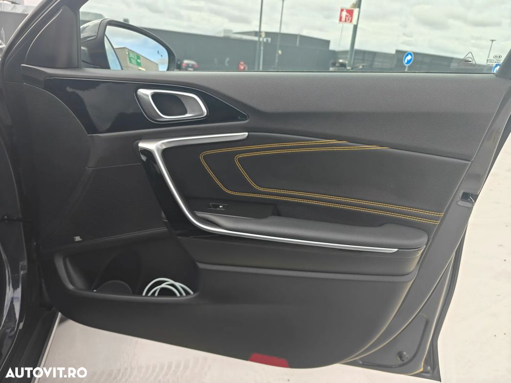 Kia XCeed 1.5 T-GDI 7DCT GT Line - 9