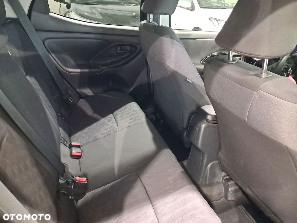 Toyota Yaris Hybrid 1.5 Style - 11
